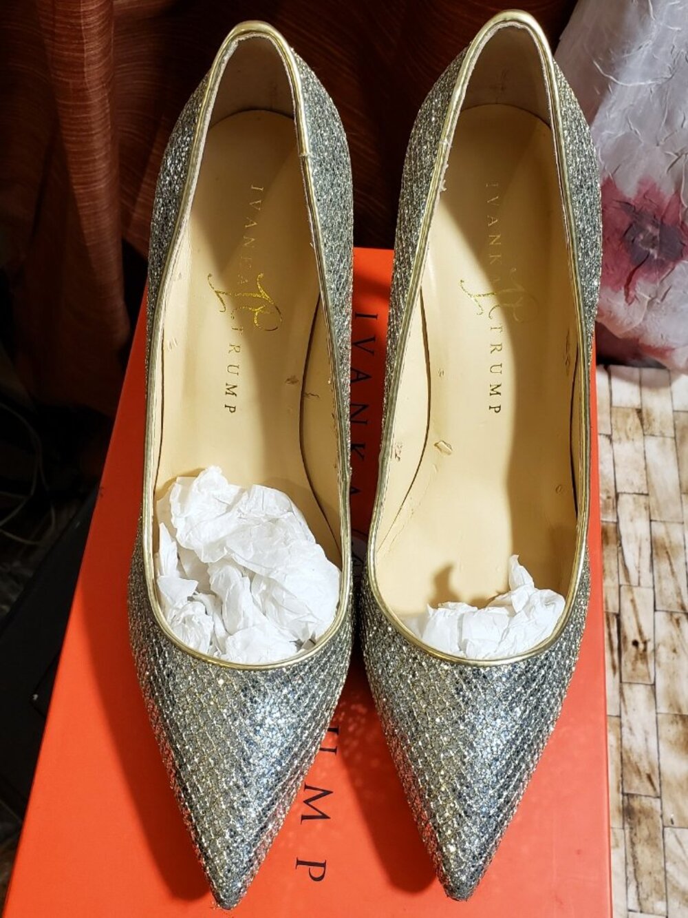 Ivanka Trump Carra 2 Glitter Stiletto Pumps Sz 8.0 - Worn Once W/ Box